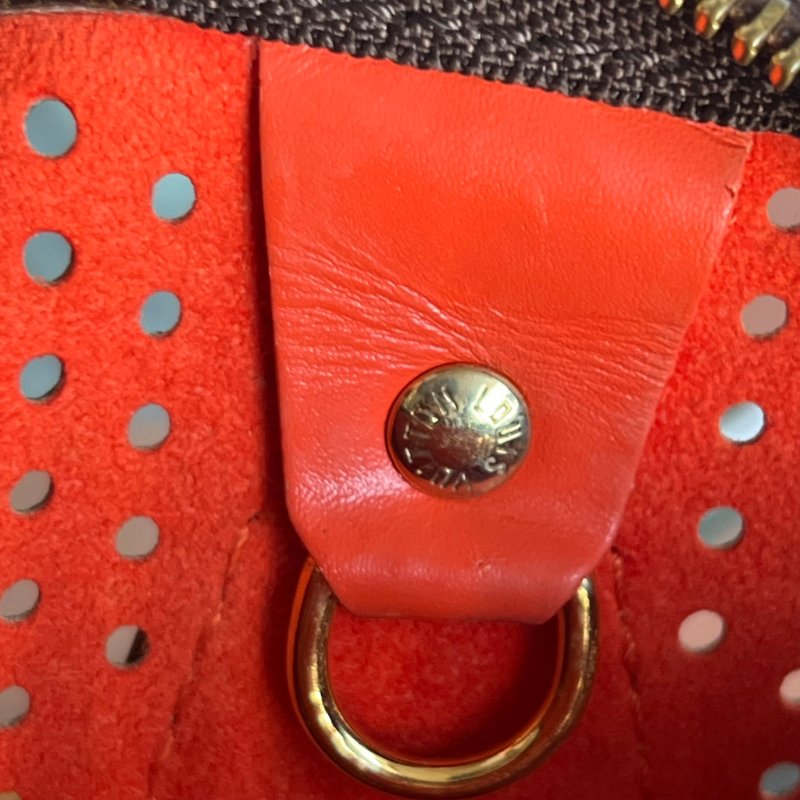 限定特殊款 ::LOUIS VUITTON:: LV M95182 咖啡色經典花紋SPEEDY 30鏤空手提波士頓包-34