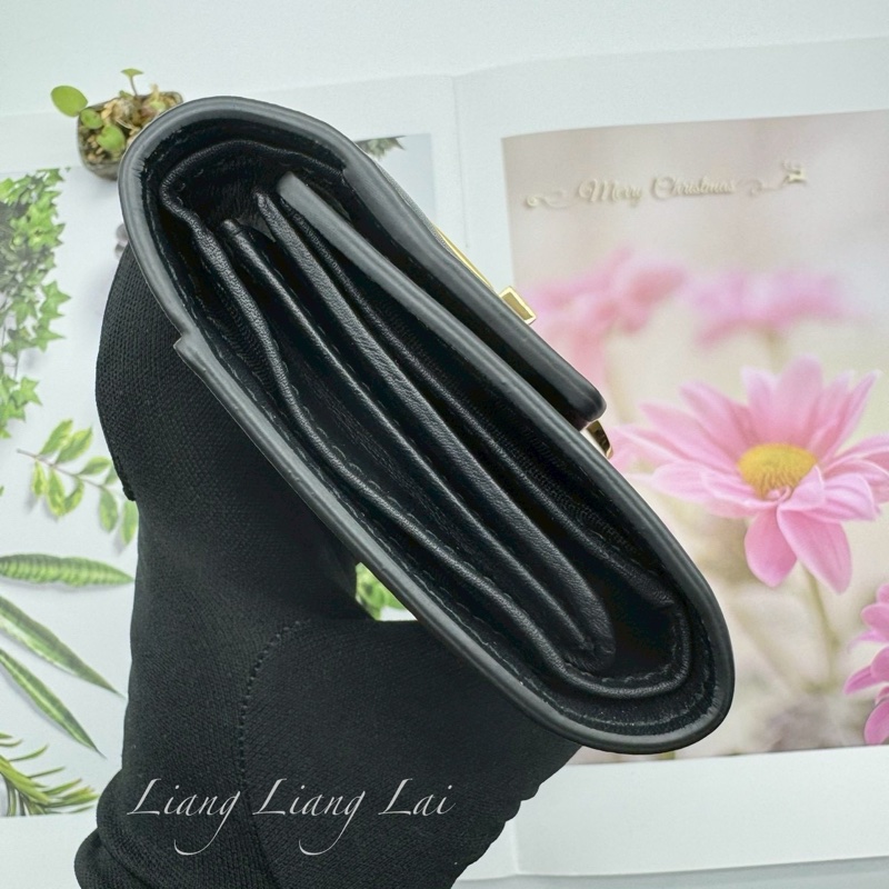 GUCCI 古馳 476081 Wallet 金扣黑色短夾-22