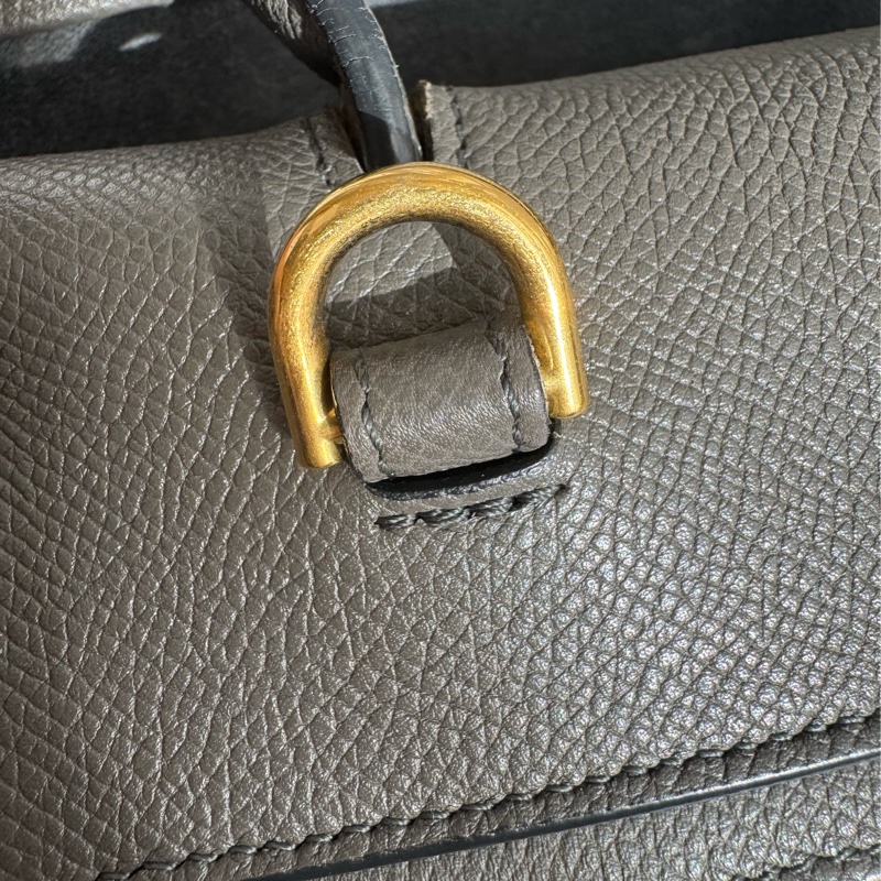 celine灰色鯰魚包-16