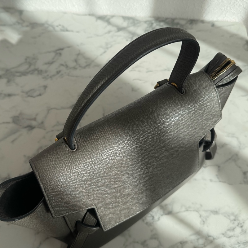 celine灰色鯰魚包-22