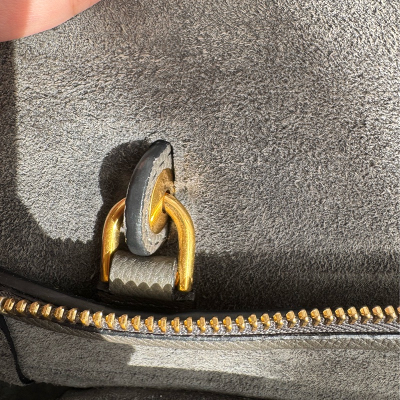 celine灰色鯰魚包-48