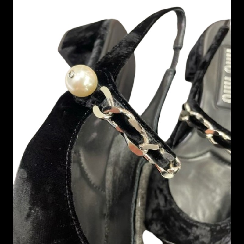 Miu Miu 黑色絲絨瑪莉珍跟鞋 38碼-2