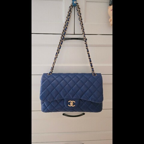 Chanel 經典 Jumbo 30cm 寶石藍 淡金釦 小羊皮