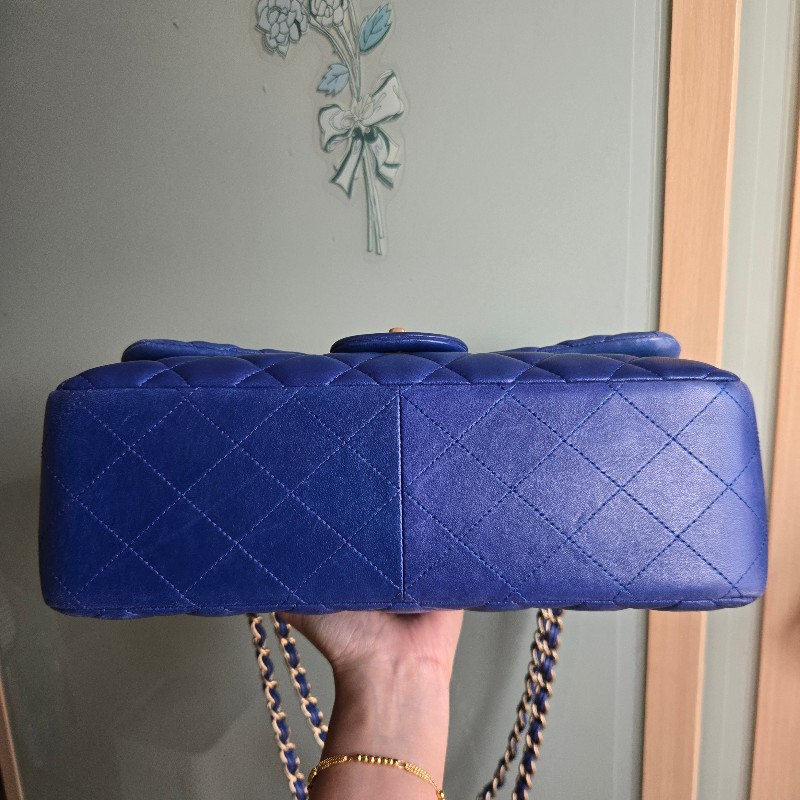 Chanel 經典 Jumbo 30cm 寶石藍 淡金釦 小羊皮-14