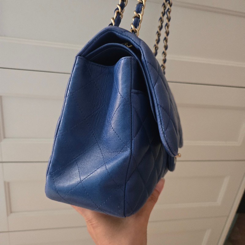 Chanel 經典 Jumbo 30cm 寶石藍 淡金釦 小羊皮-16