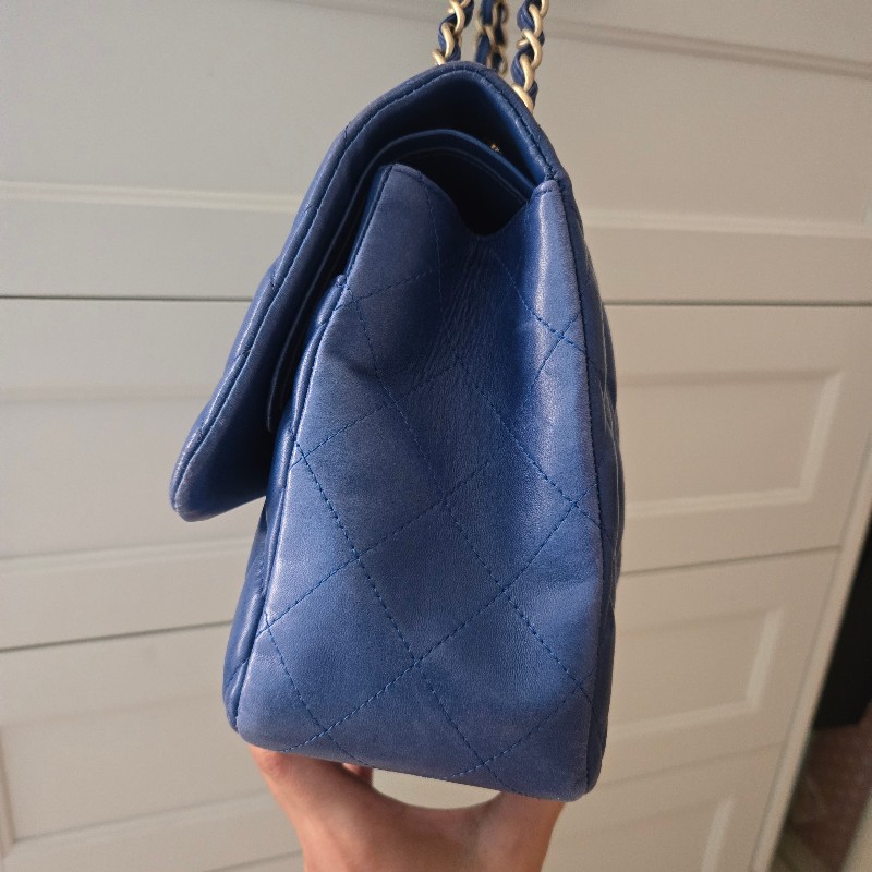 Chanel 經典 Jumbo 30cm 寶石藍 淡金釦 小羊皮-17