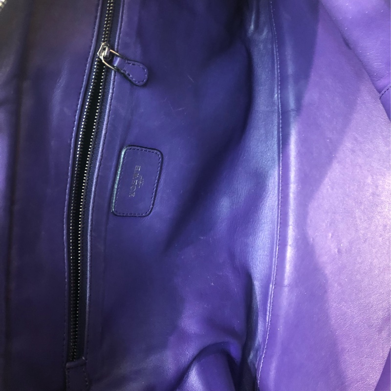 Loewe Amazona 紫色手袋 XB725-18