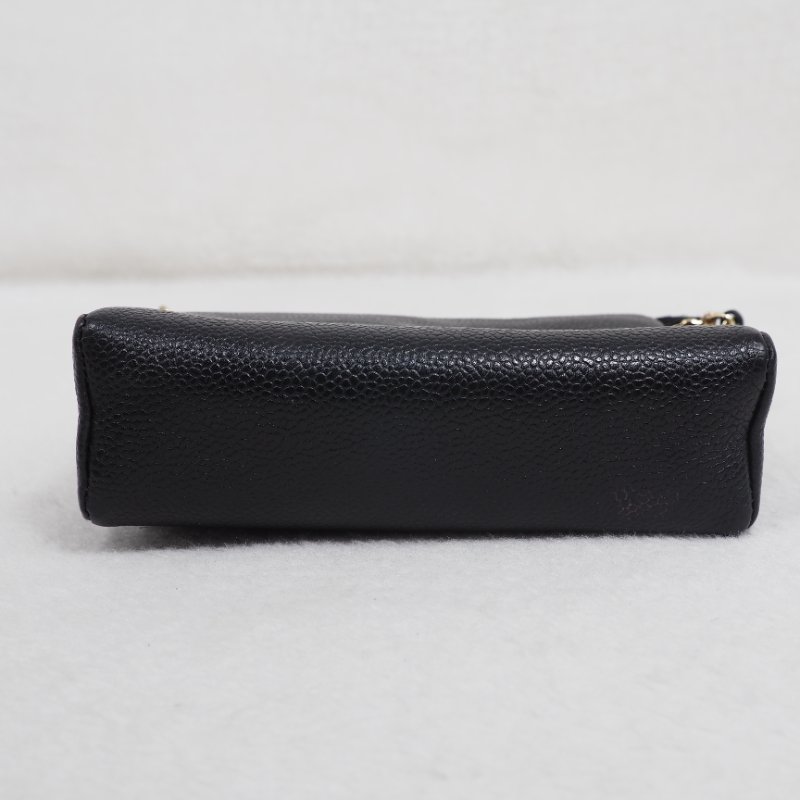 Chanel 黑金荔枝皮 Pouch-7