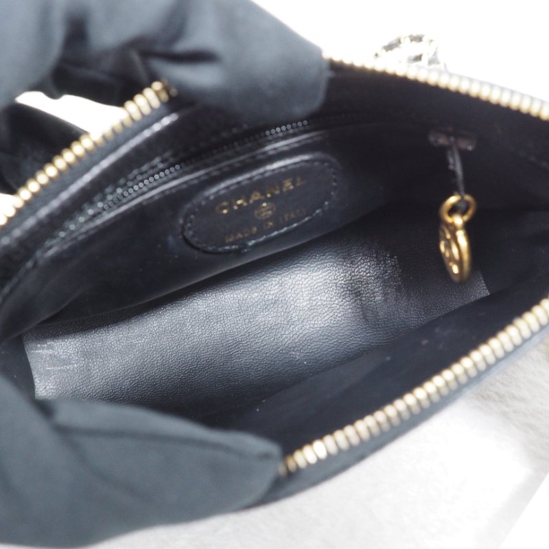 Chanel 黑金荔枝皮 Pouch-8