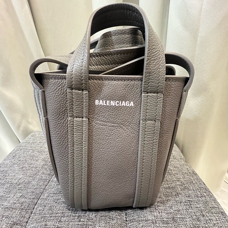 Balenciaga Everyday XS North-South 托特包/水桶包-1