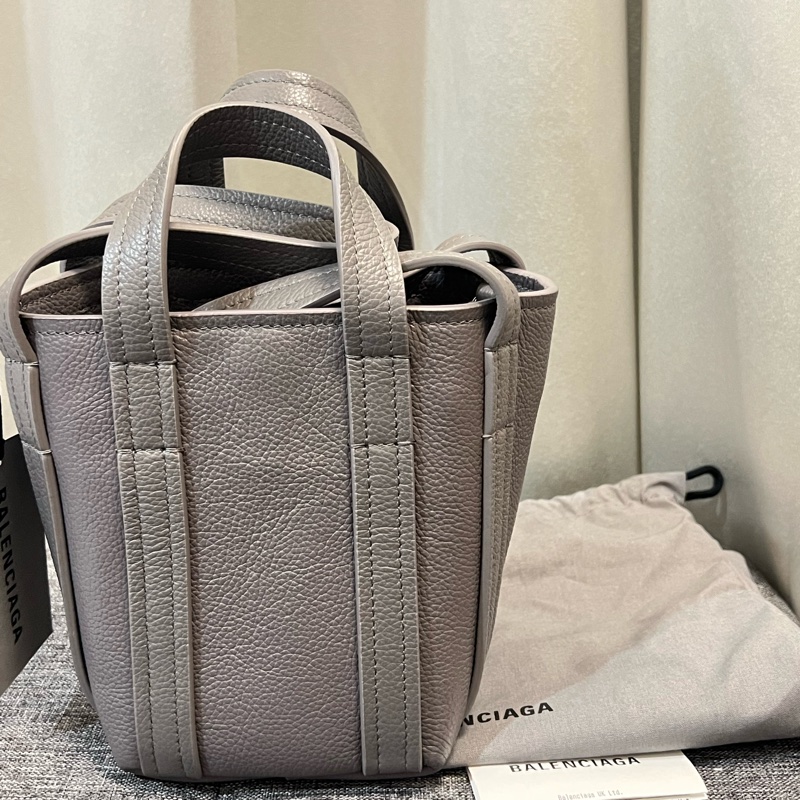 Balenciaga Everyday XS North-South 托特包/水桶包-4