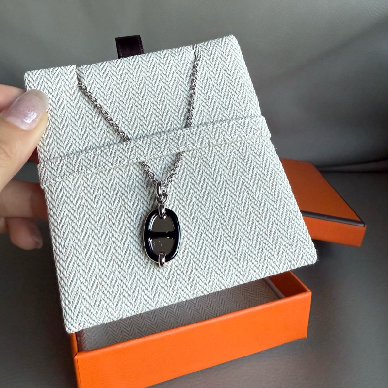 全新 現貨 🍊Hermes Mini Maillon pendant 豬鼻 頸鏈 項鍊 黑色x銀-1