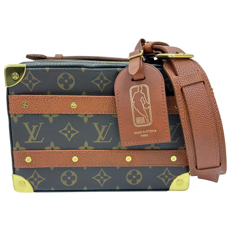 NBA 聯名款 Trunk硬盒子肩背斜背包芯片款 【LOUIS VUITTON LV 路易威登】 M45785-0