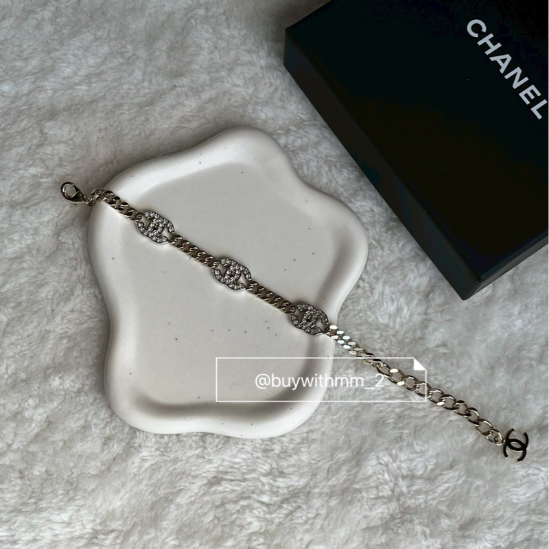 ⭐️賣場有滿額折扣⭐️全新Chanel三花手鏈-1