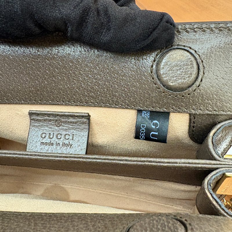 【現貨|快速出貨】GUCCI Ophidia GG Mini Bag|經典老花迷你包|復古綠紅織帶|斜背肩背兩用-13