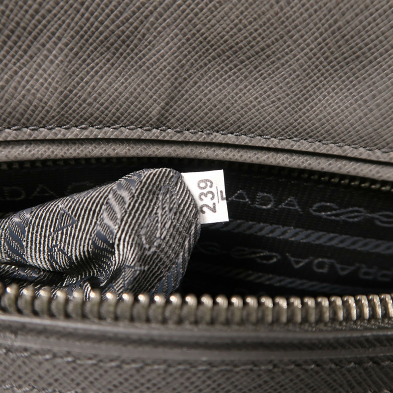 PRADA 牛皮皮革Killer Bag銀扣手挽肩背兩用袋-6