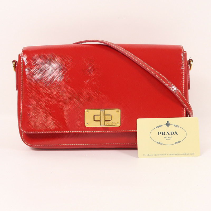 PRADA Saffiano Vernice Shoulder Bag金扣肩背袋-9