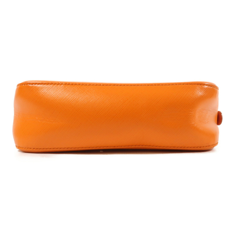 Salvatore Ferragamo 牛皮皮革Chain Shoulder金扣鏈帶肩背袋-3