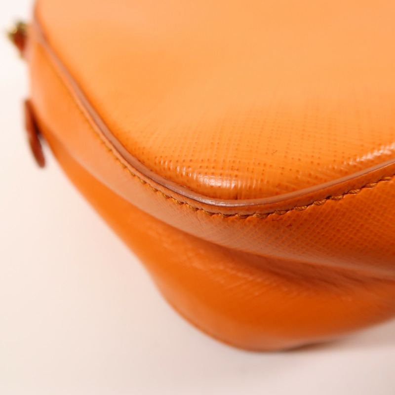 Salvatore Ferragamo 牛皮皮革Chain Shoulder金扣鏈帶肩背袋-12