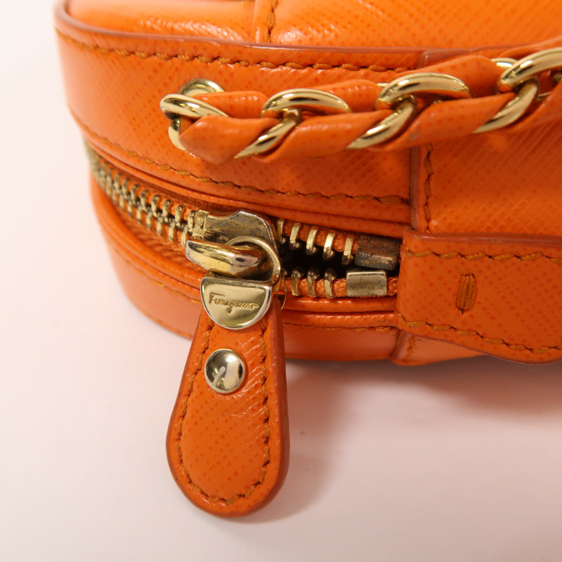 Salvatore Ferragamo 牛皮皮革Chain Shoulder金扣鏈帶肩背袋-15