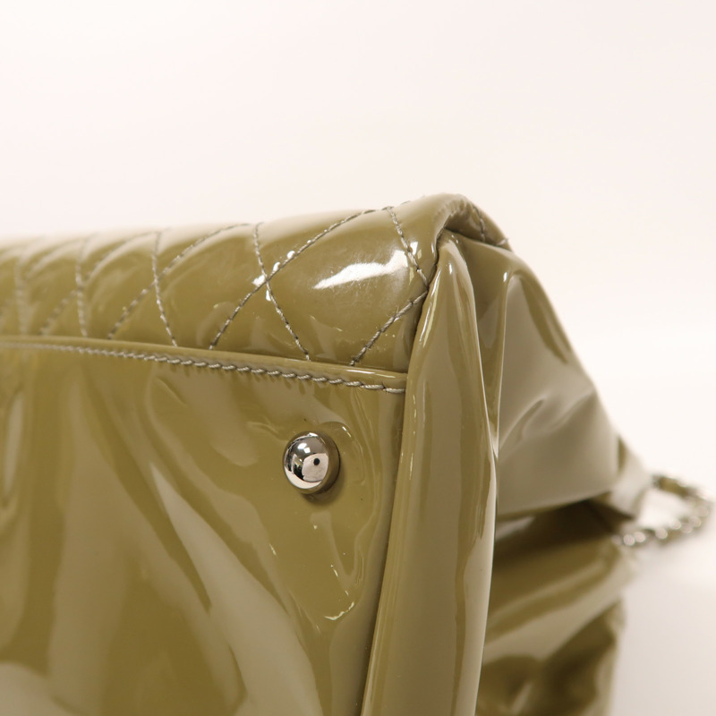 CHANEL 漆皮皮革Chain Shoulder銀扣鏈帶肩背袋-11