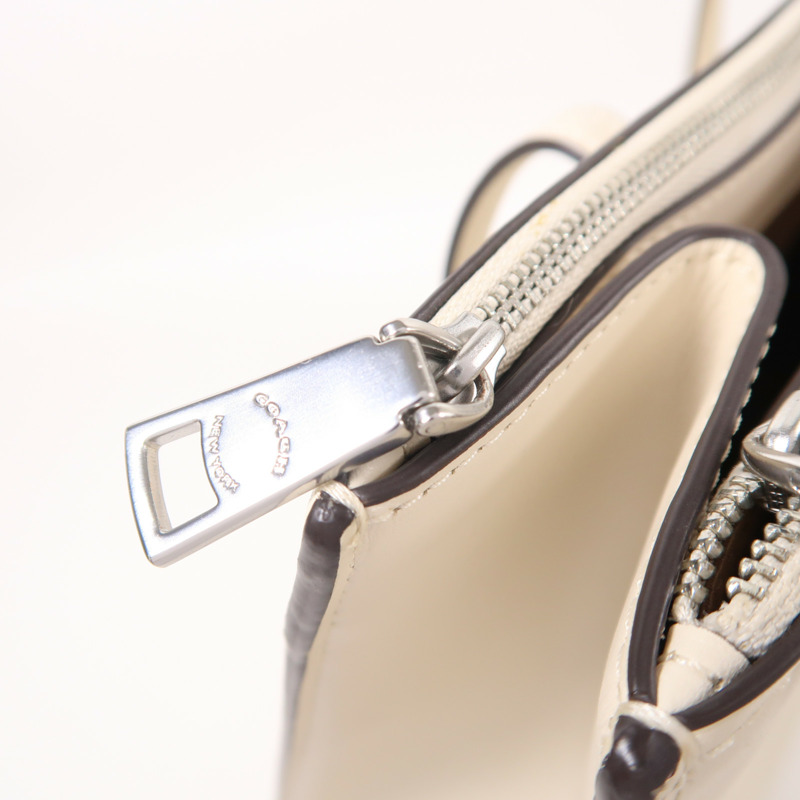 COACH 牛皮皮革Tote Bag銀扣肩背袋-14