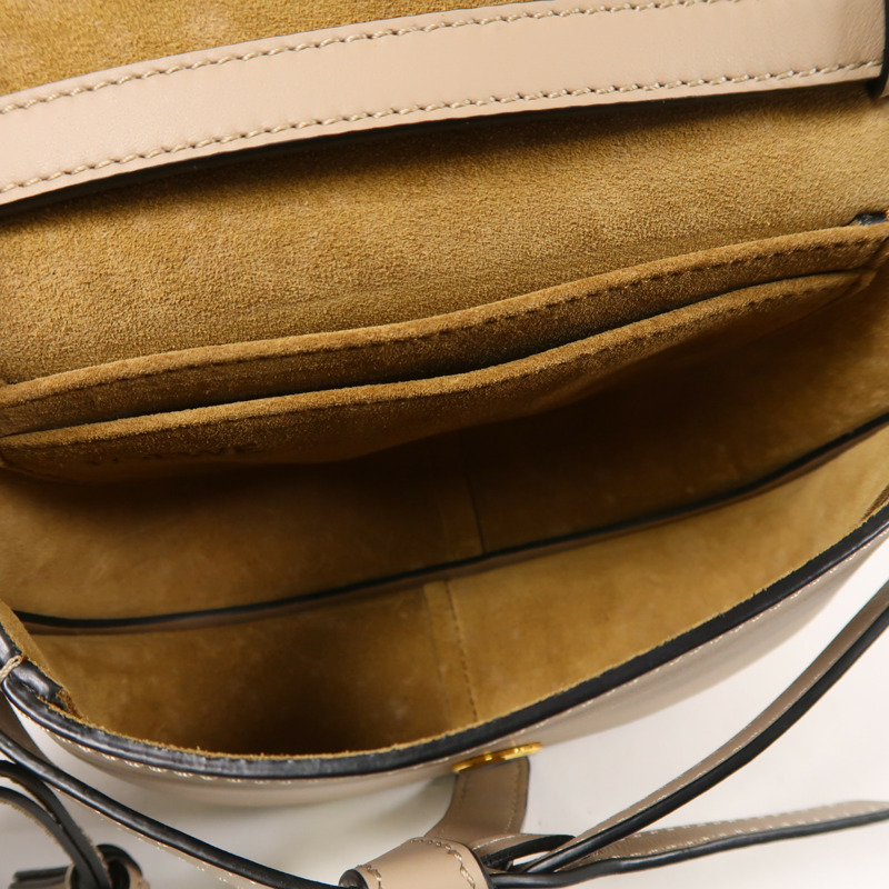 LOEWE 牛皮皮革Mini Gate金扣肩背袋-4