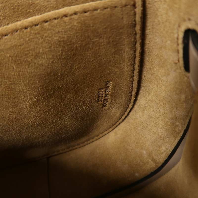 LOEWE 牛皮皮革Mini Gate金扣肩背袋-6