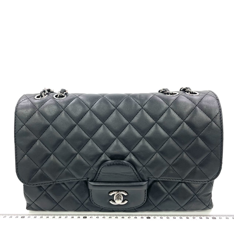 CHANEL CLASSIC FLAG-0