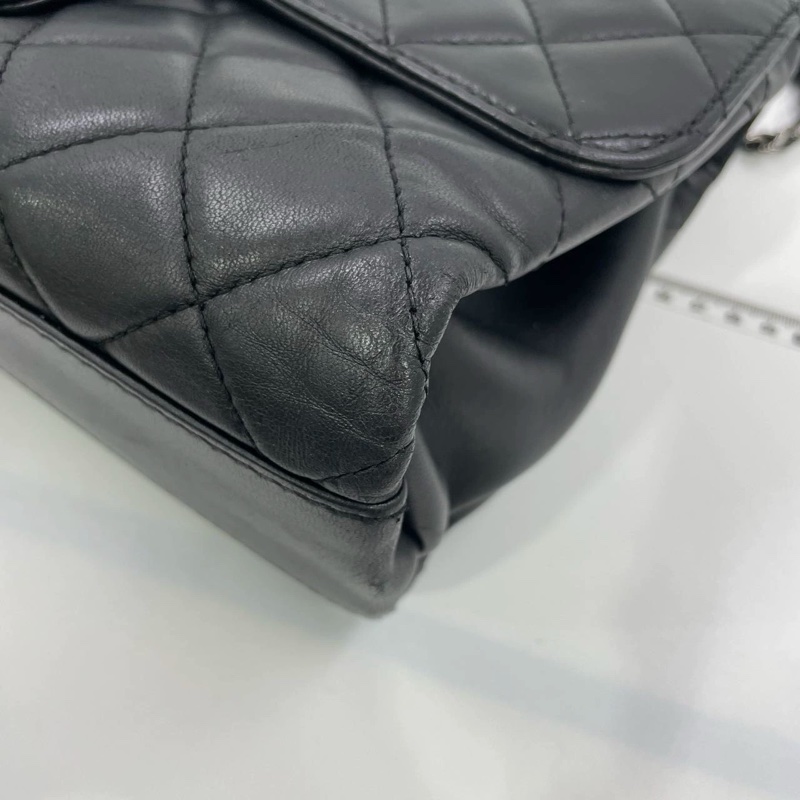 CHANEL CLASSIC FLAG-15