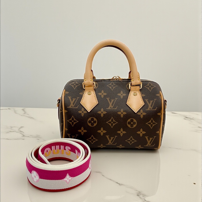 莉亞精品♡ LV speedy 20 粉背袋 九新美包-0