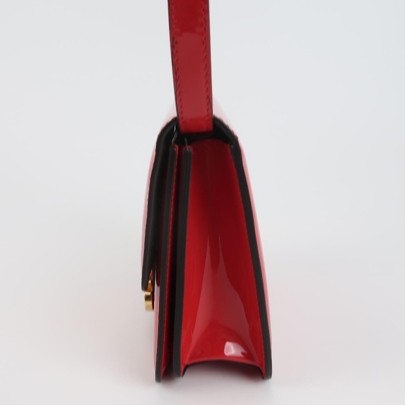 Fendi Karligraphy漆皮純色花體雙F logo斜背包-2