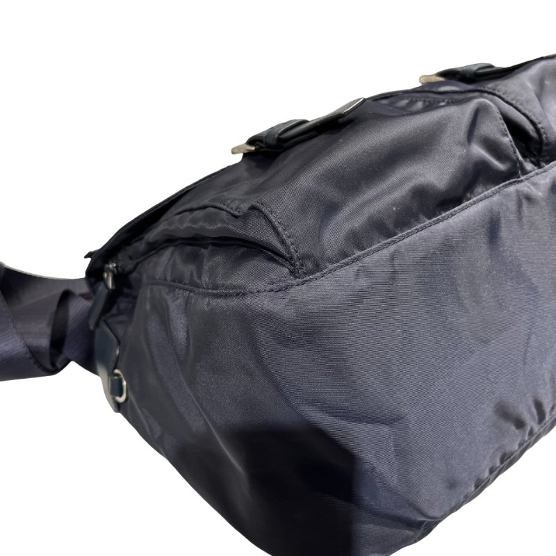 PRADA CORSS BODY BAG-6