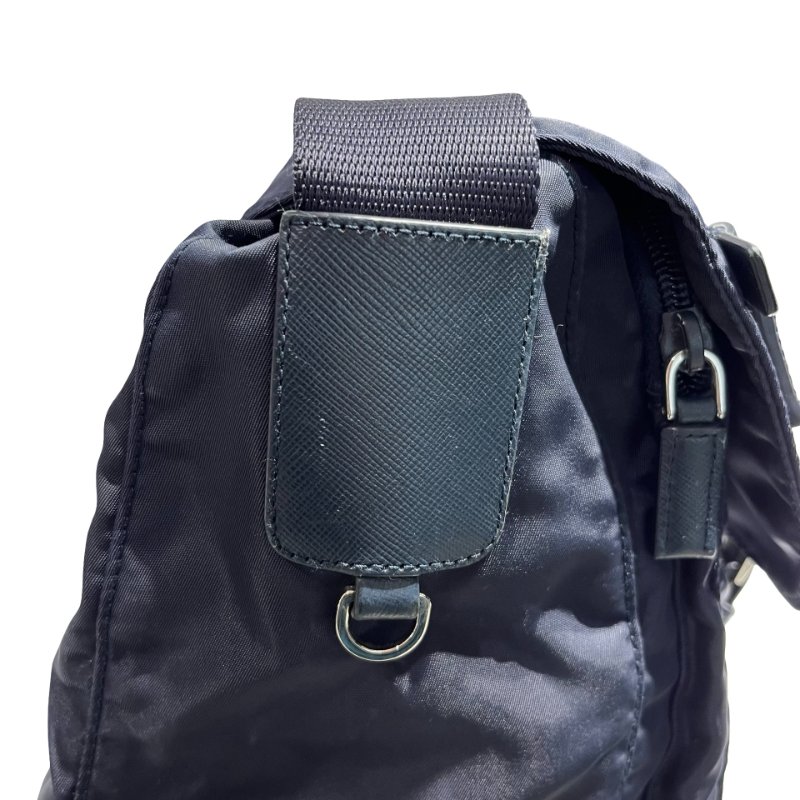 PRADA CORSS BODY BAG-11