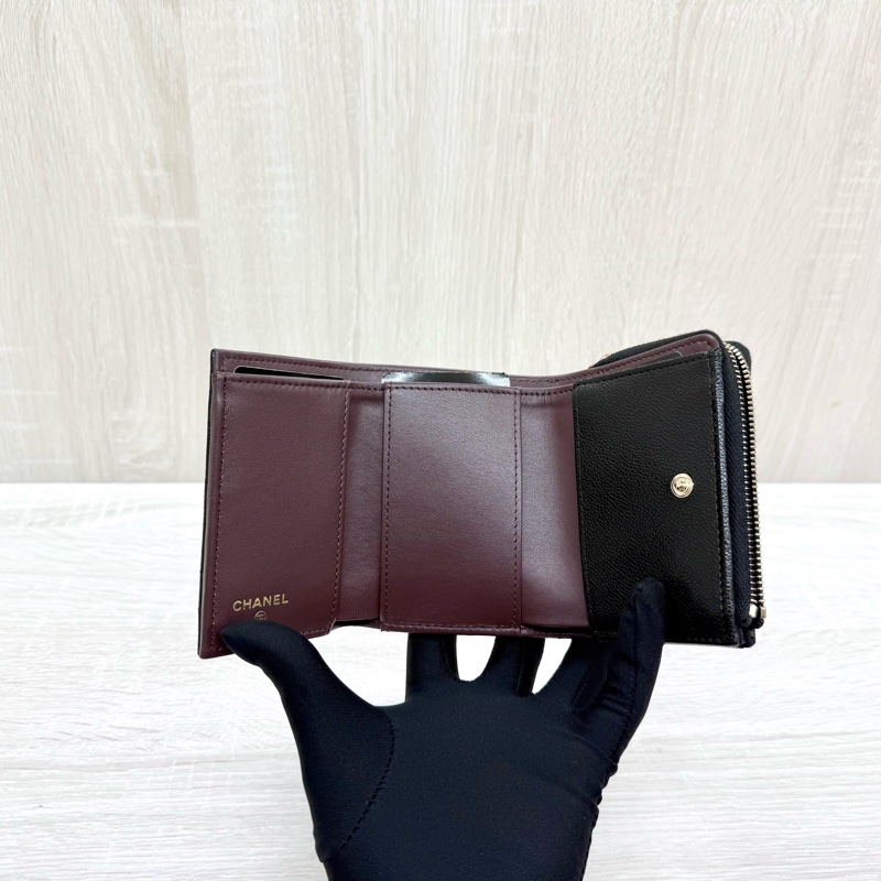 CHANEL黑色淡金釦牛皮雙面三折短夾AP0214-7
