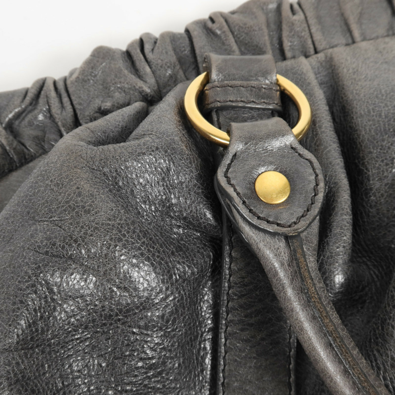 Miu Miu 牛皮皮革Shoulder Bag金扣手挽肩背兩用袋-17