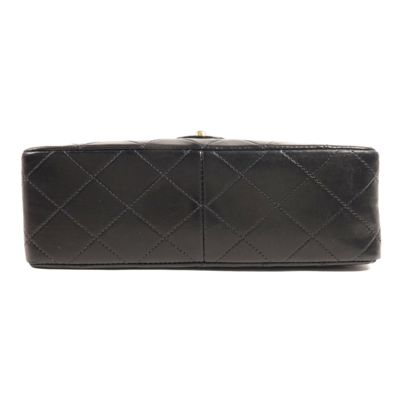 CHANEL 羊皮皮革Vintage Bag金扣鏈帶肩背袋-3