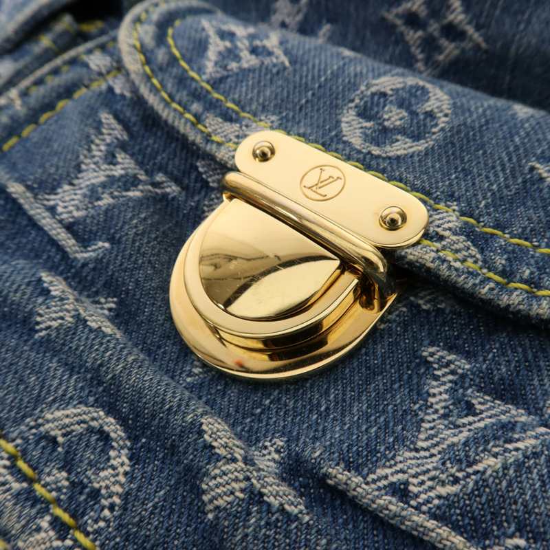 LOUIS VUITTON Monogram Denim Baggy GM金扣肩背袋-13