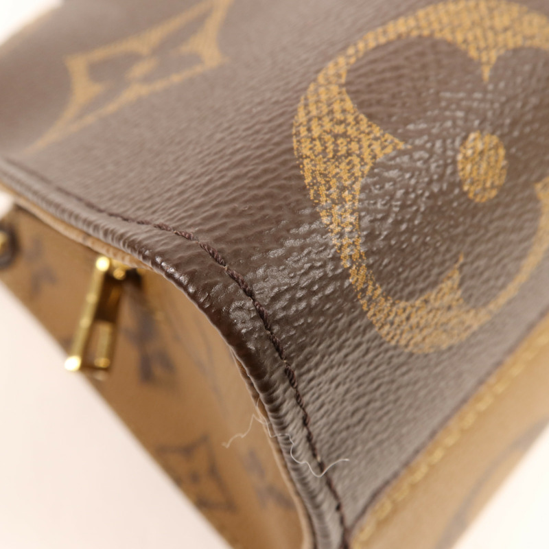 LOUIS VUITTON Monogram Giant Reverse On The Go East West金扣手挽肩背兩用袋-8