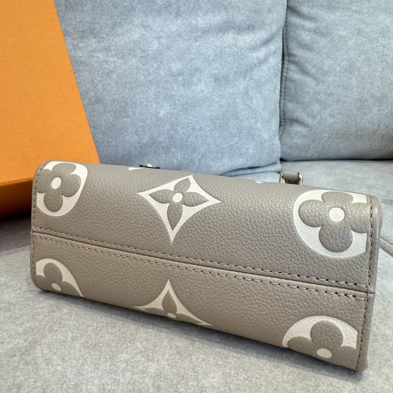 *SHIHNA名牌精品* LV OnTheGo BB Monogram M47054 手提/斜背包-4
