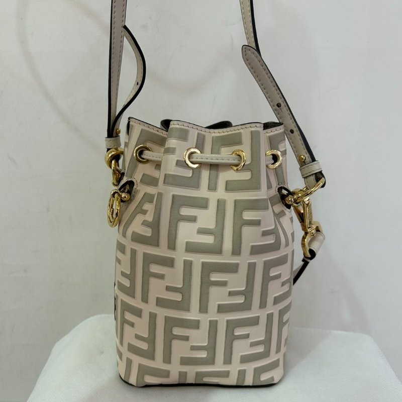 FENDI Mon Tresor白灰水桶包-2