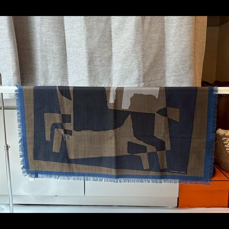 Hermes 深藍/咖色幾何馬圖形方圍巾 Velky lov-4