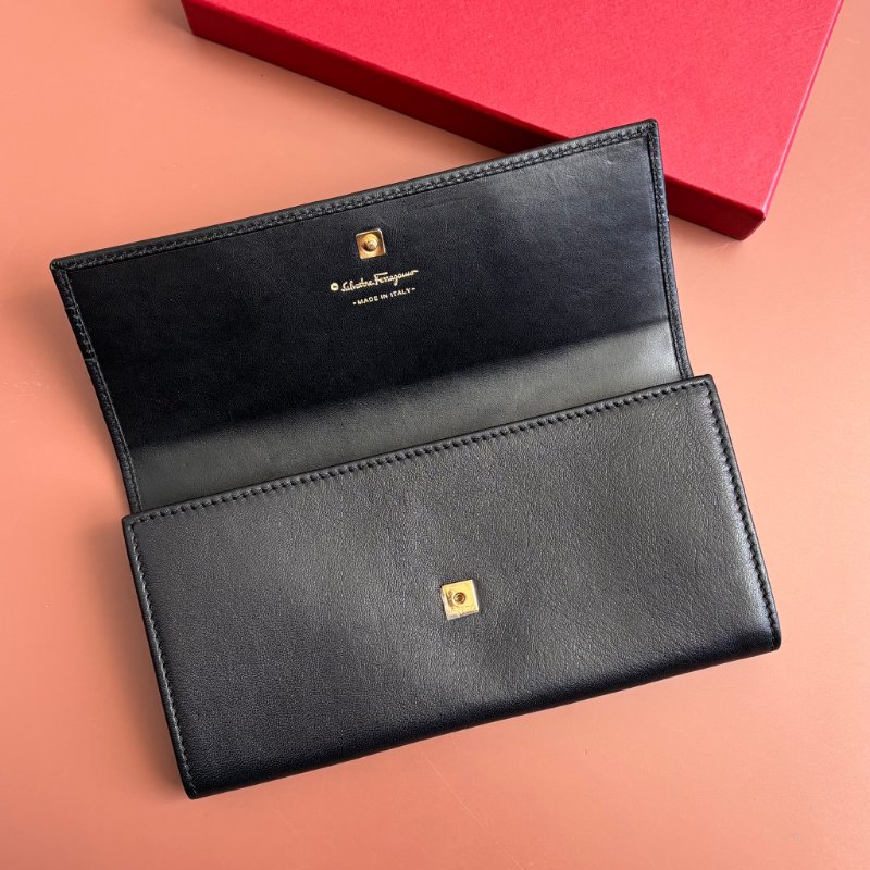 ::Salvatore Ferragamo:: Gancini Genuine Leather Long Wallet Large Capacity Black 黑色玫瑰金釦發財長夾 信封長夾-7