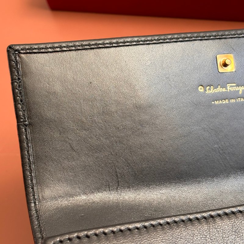 ::Salvatore Ferragamo:: Gancini Genuine Leather Long Wallet Large Capacity Black 黑色玫瑰金釦發財長夾 信封長夾-15