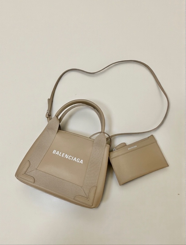 莉亞精品♡Balenciaga 奶茶托特包 XS 二手-0