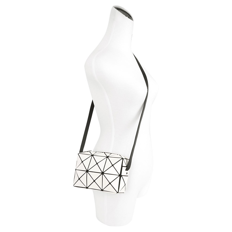 BAO BAO CUBOID 迷你方形斜背包(白色)-8