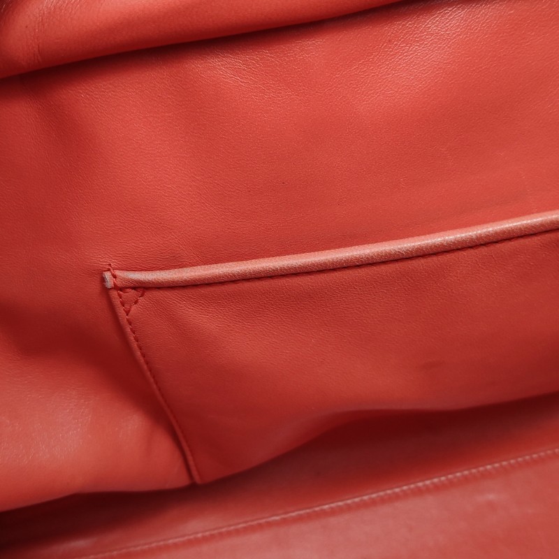 Loewe Amazona大號牛皮紅色logo壓紋加固邊角手提包-9