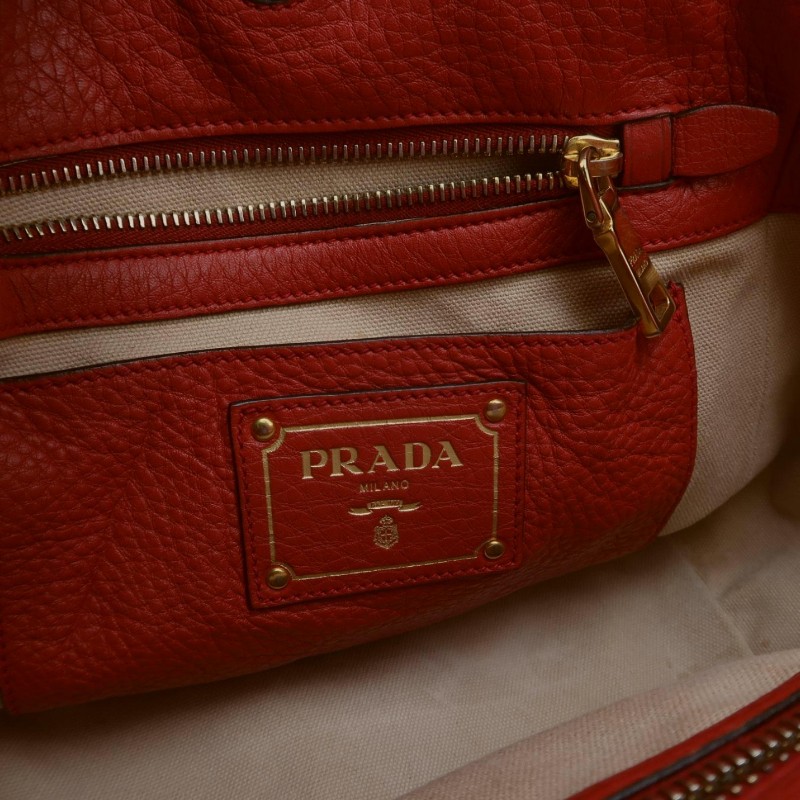 Prada 牛皮紅色三角徽標-7