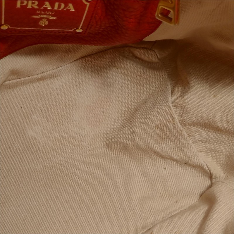 Prada 牛皮紅色三角徽標-8