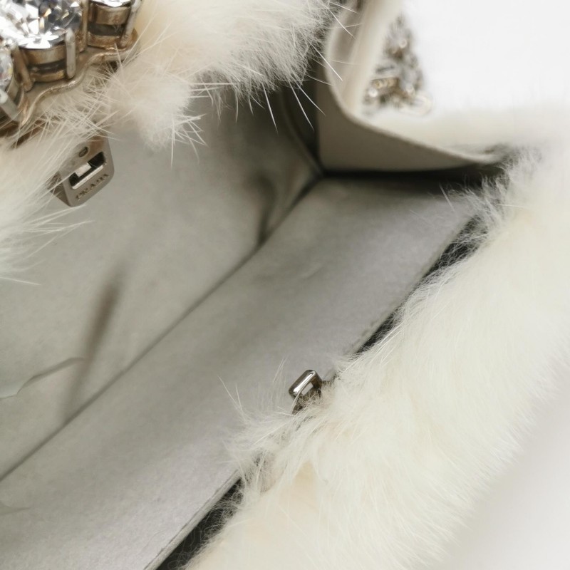 Prada 毛絨白色水鑽裝飾鏈條-6